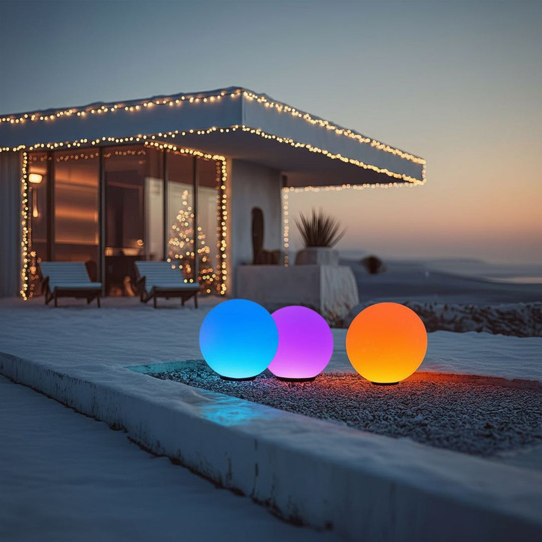GreenBlue samostojeća solarna vrtna lampa, kugla, 15x15x48 cm, šarene RGB LED diode, GB122