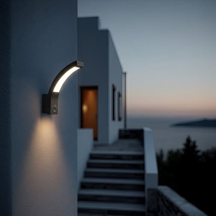 LED lampa s infracrvenim senzorom pokreta MCE244 750 lm 10 W IP54 Maclean Energy