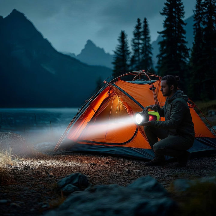 Maclean 3-u-1 LED svjetiljka, funkcija power bank, 3 načina osvjetljenja, 5W XM-L-T6, hladno bijela 6500K, 3,7V 3x18650, 4500mAh, MCE345