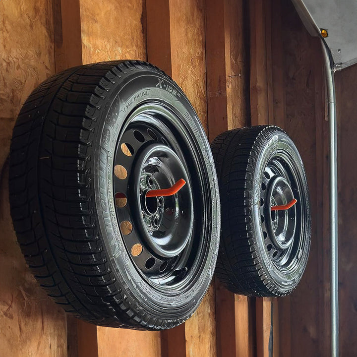 Set od 4 Maclean zidne konzole za gume, kotače, ljestve i bicikle; čelik; maksimalno opterećenje 60 kg po konzoli; MC-437