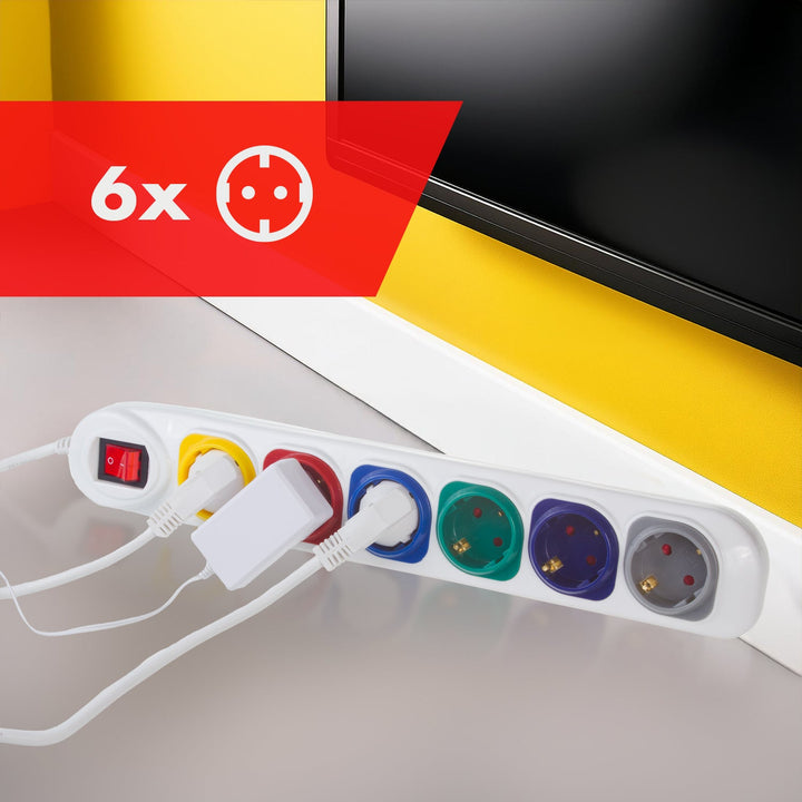 Maclean produžni kabel s 6 utičnica, s prekidačem, 250 VAC/10 A, 1,5 m, MCE509 W