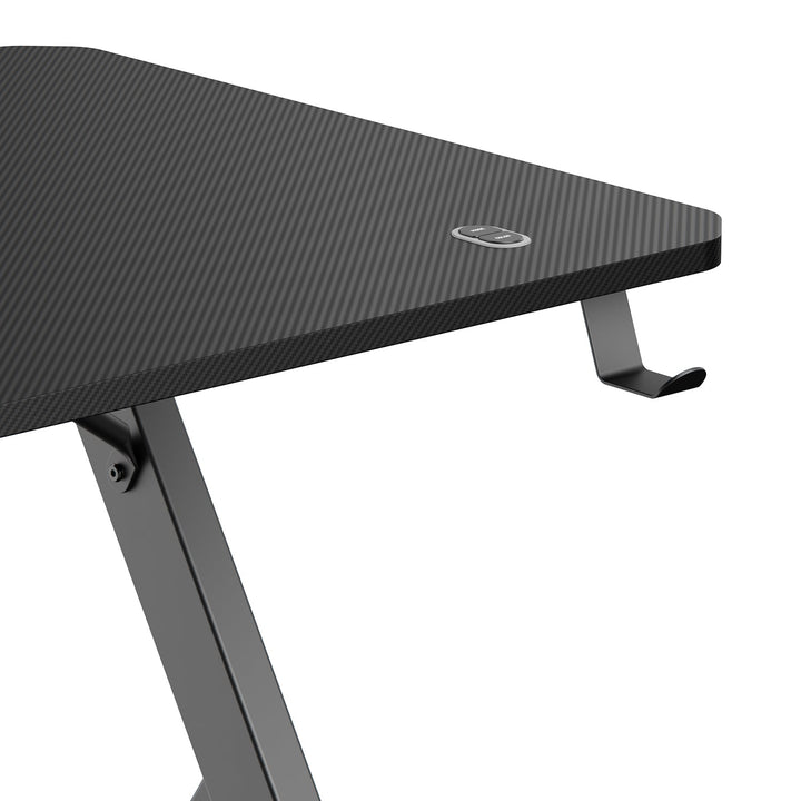 NanoRS gaming stol, crni, s držačem za slušalice i čašu, RGB pozadinsko osvjetljenje, max. 75 kg, dimenzije 1200 x 600 x 750 mm, RS102