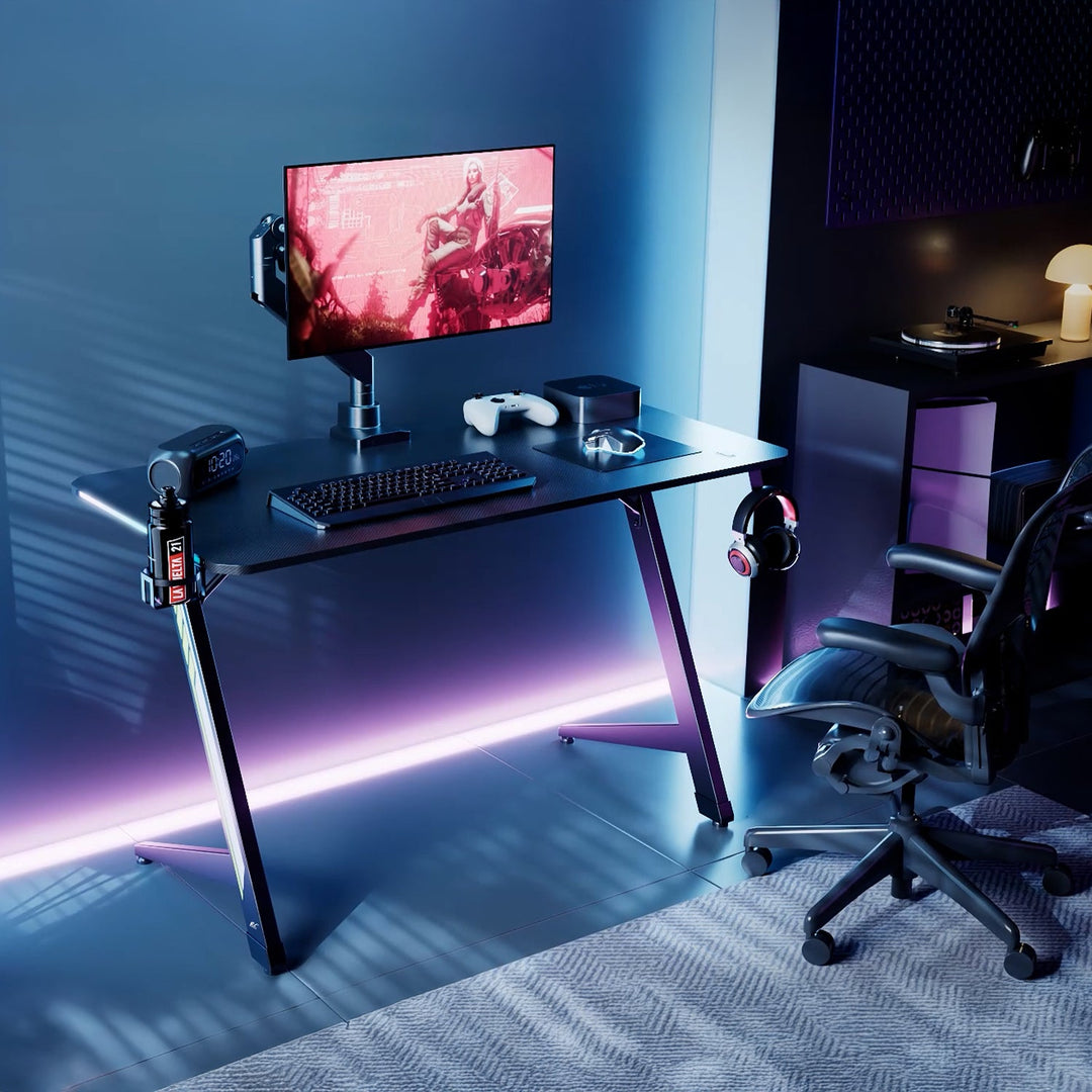 NanoRS gaming stol, crni, s držačem za slušalice i čašu, RGB pozadinsko osvjetljenje, max. 75 kg, dimenzije 1200 x 600 x 750 mm, RS102