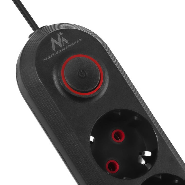 Maclean produžni kabel s 5 utičnica + 3xUSB, 110-240V AC 50/60Hz, 2.1A max 2500W, 1.5m, crni, MCE395 B