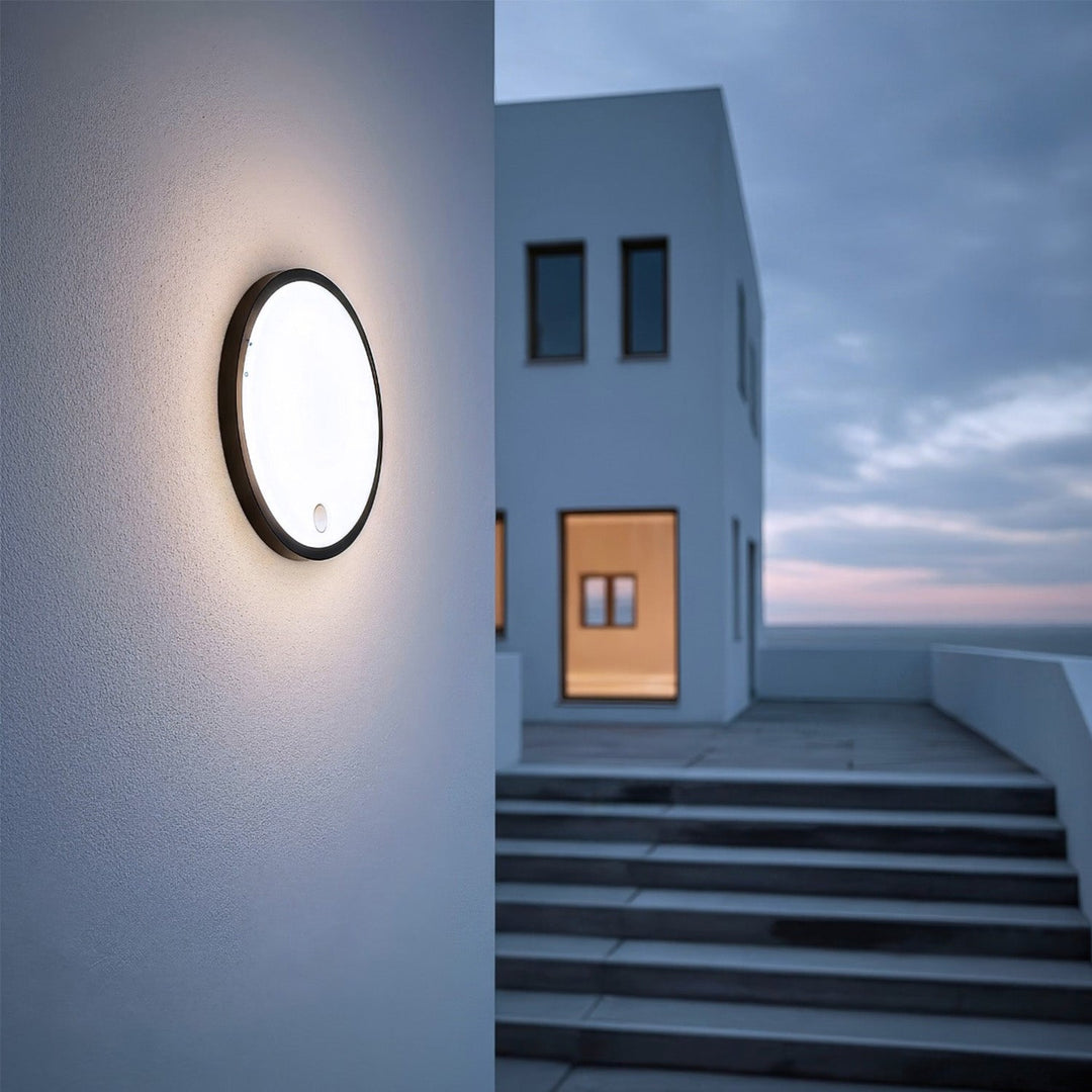 Maclean LED lampa s senzorom pokreta, PIR senzorom, crna, 10 W, IP65, 1000 lm, neutralna boja, MCE525 B