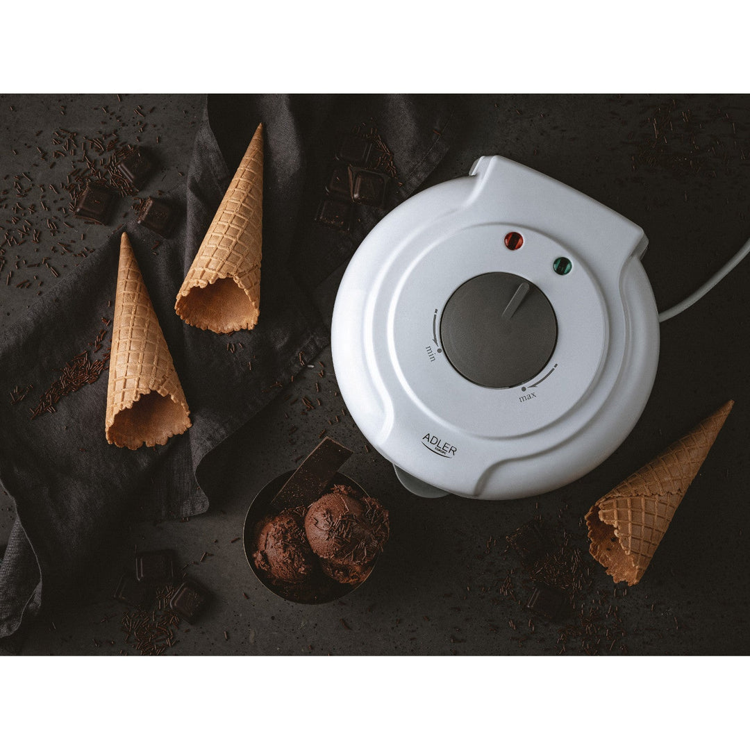 Adlerova vafl-peć, glatka kontrola temperature, 1500 W, bijela, AD 3038