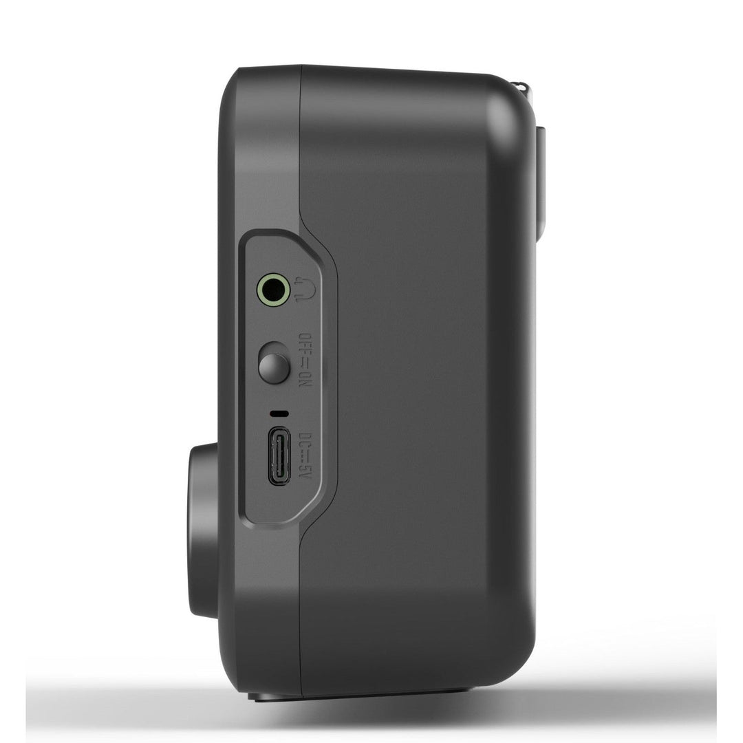 Blaupunkt prijenosni radio, DAB+ digitalni radio i FM tuner, Bluetooth, izlaz za slušalice, 2,4-inčni bočni zaslon, funkcija sata i alarma, napajanje baterijama i punjenje putem USB-C, DR8BK