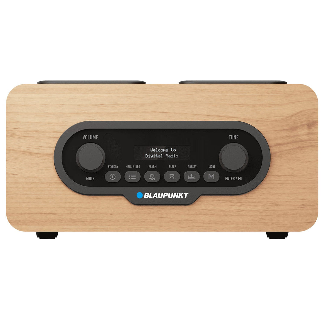 Blaupunkt prijenosni radio, DAB+ digitalni radio i FM tuner, Bluetooth, izlaz za slušalice, USB i microSD player, LCD zaslon, funkcija sata i alarma, napajanje putem USB-C punjive baterije, DR10CR