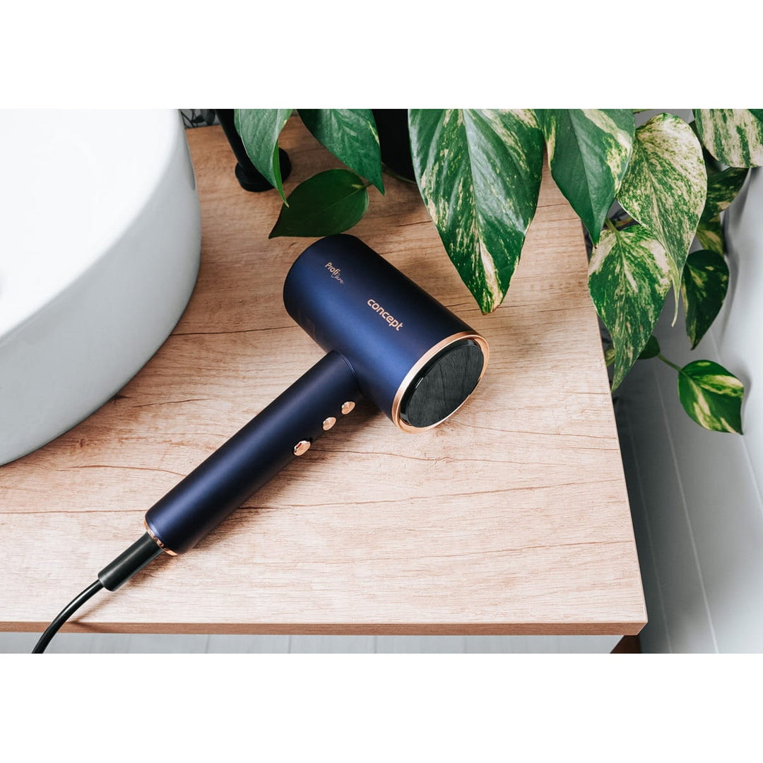 Koncept ProfiCare sušilo za kosu, BLDC motor, magnetski nastavci, funkcija Oil Therapy, dječji način rada, funkcija hladnog zraka, VV8100