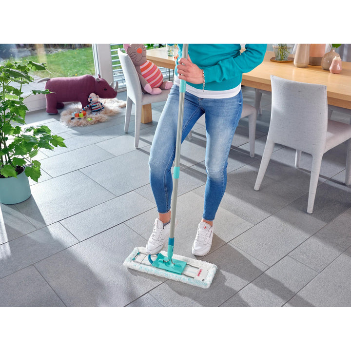 Leifheit Profi set, mop i kanta na kotačima, preša za cijeđenje s nožnom polugom, jednostavno pražnjenje, zapremina 8 l, Micro Duo podloga, 55096