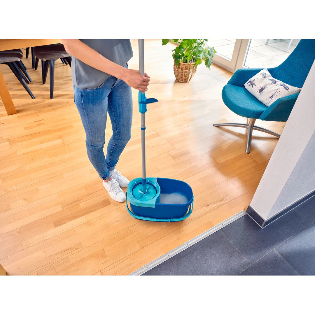 Leifheit Clean Twist Set, vretenasti mop i kanta, podesiva duljina ručke, zapremina kante 6 l, Micro Duo podloga, 52101