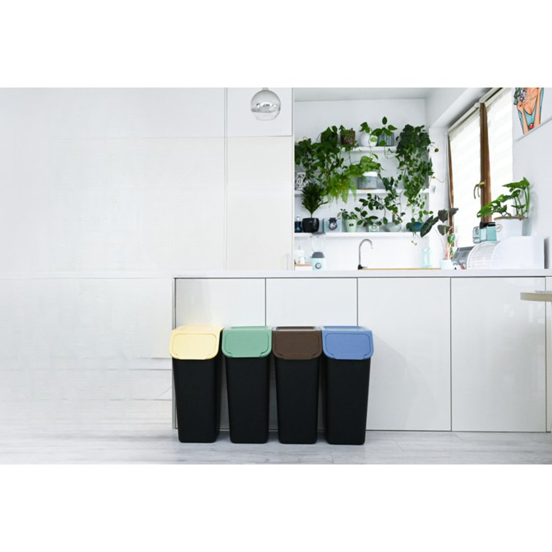 Set od 4 crne BINI kante za razdvajanje otpada (4 x 35 l) s plavim/zelenim/žutim/smeđim poklopcima + 5 ugljičnih filtara