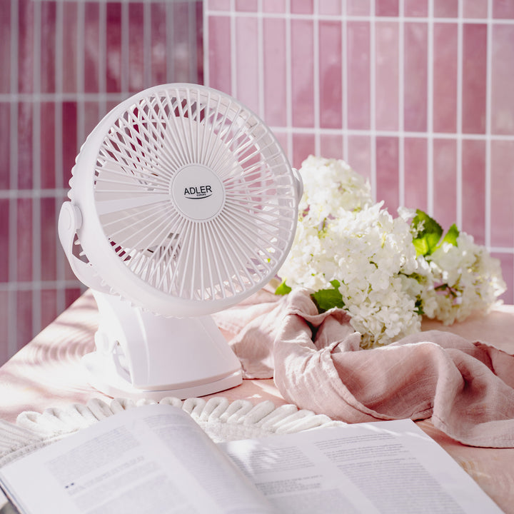Stolni ventilator s kopčom, punjiv, 15,5 cm, rotacija 360°, USB-C, Adler