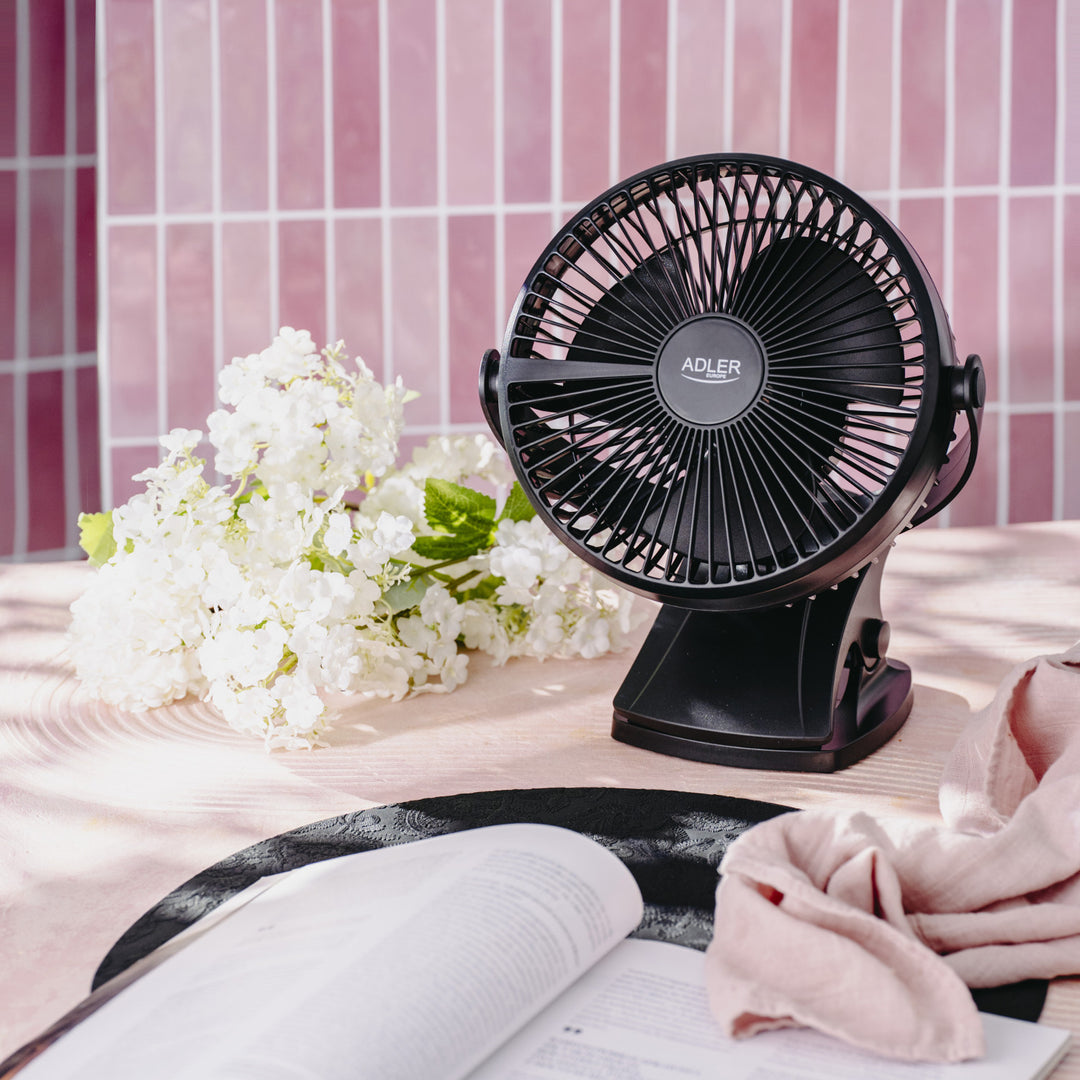 Stolni ventilator s kopčom, punjiv, 15,5 cm, rotacija 360°, USB-C, Adler