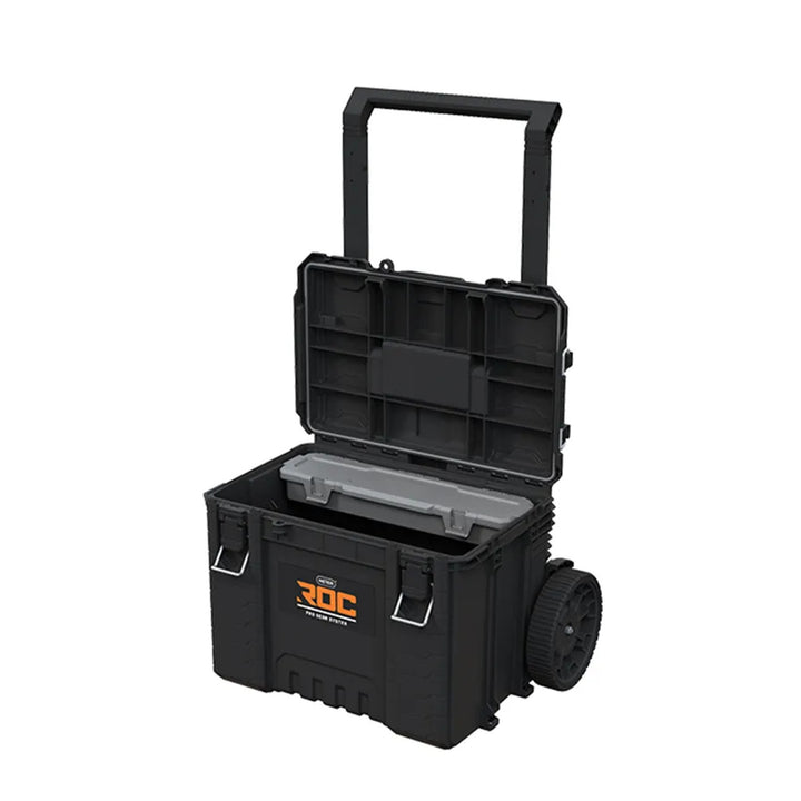 Set od 3 Keter ROC Pro Gear 2.0 kutije za alate, ukupni kapacitet 110 litara, zaštita IP65, odvojiva teleskopska ručka, moguće zaključavanje, 256982