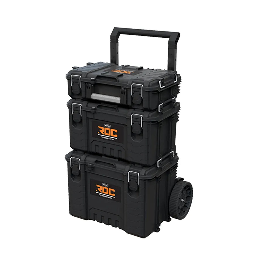Set od 3 Keter ROC Pro Gear 2.0 kutije za alate, ukupni kapacitet 110 litara, zaštita IP65, odvojiva teleskopska ručka, moguće zaključavanje, 256982