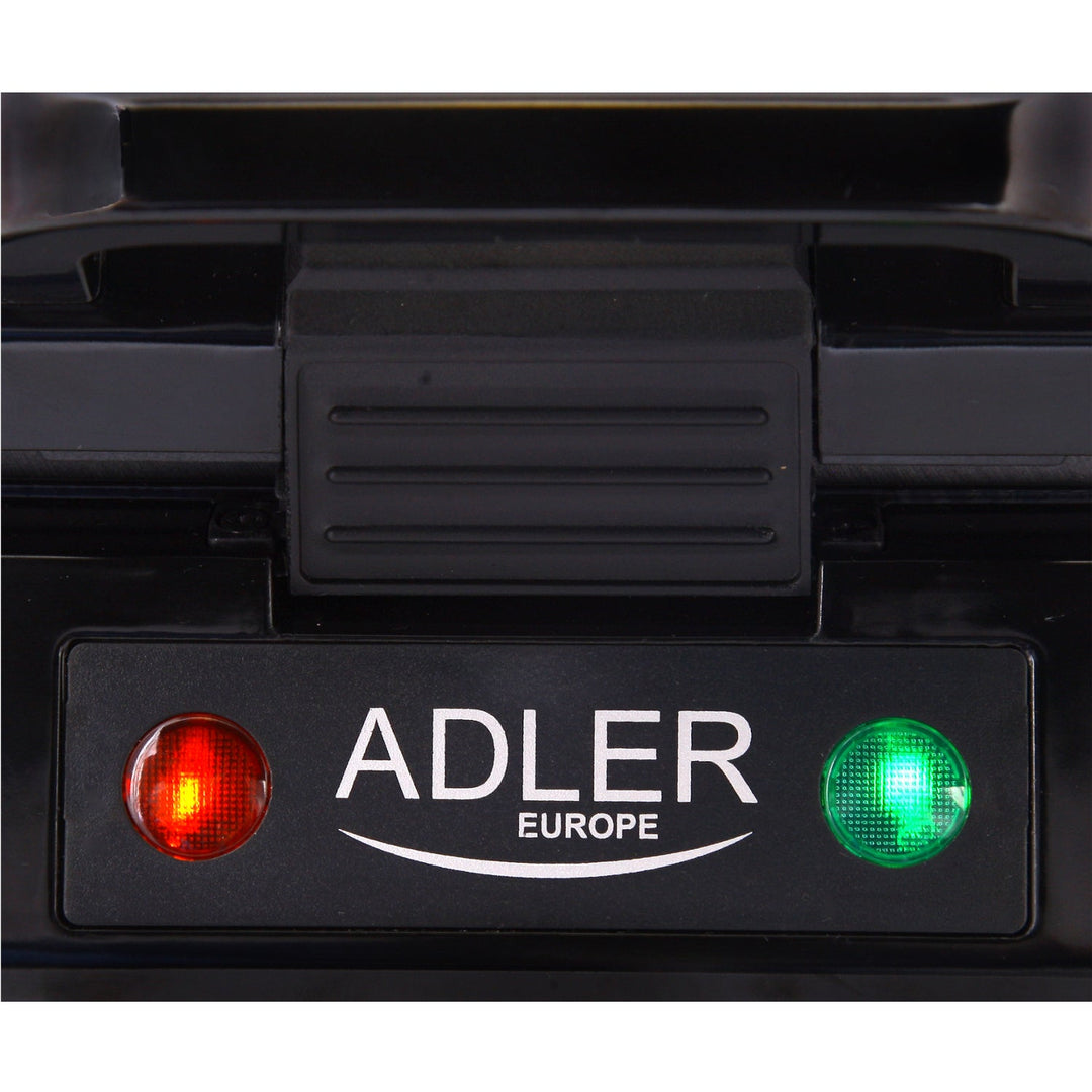Adler AD 3036 aparat za vafle od 1500 W za 4 četvrtasta vafla