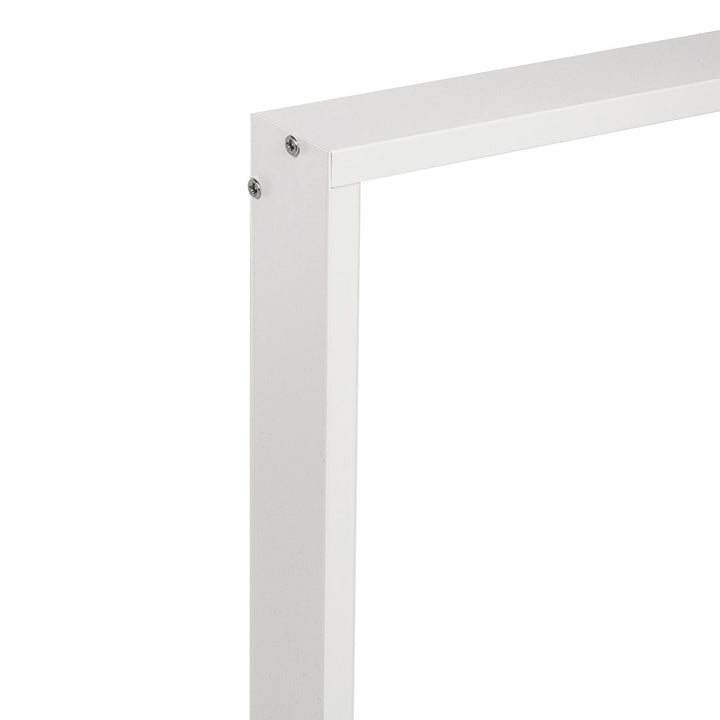 Aluminijska površinski montirana lajsna za Maclean Energy MCE542 LED stropne panele dimenzija 1195x295 mm, visine 5 cm