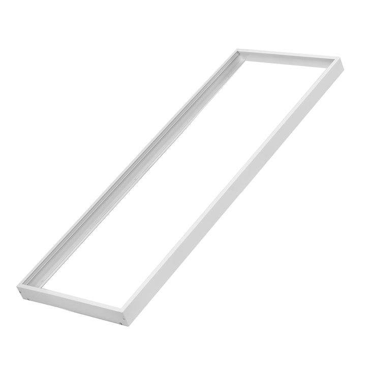 Aluminijska površinski montirana lajsna za Maclean Energy MCE542 LED stropne panele dimenzija 1195x295 mm, visine 5 cm