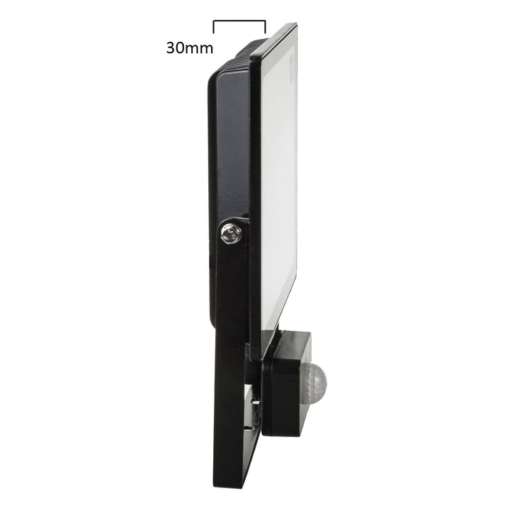 Maclean LED reflektor s senzorom pokreta, tanak, 30 W, 2400 lm, topla bijela boja (3000 K), IP44, MCE630 WW PIR