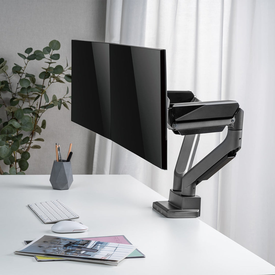 Ergo Office univerzalni stolni nosač za dva monitora, plinski amortizer 17"-35" 15 kg, VESA 75x75 / 100x100, ER-446