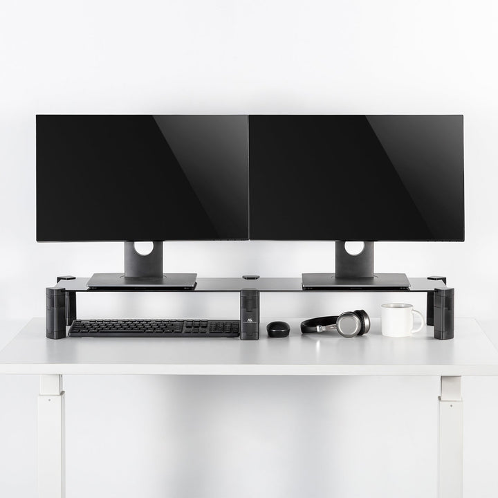 Stalak za dva monitora – dvostruki Maclean, maksimalna nosivost 20 kg, kaljeno staklo, (1029 x 285 x 127 mm), MC-936