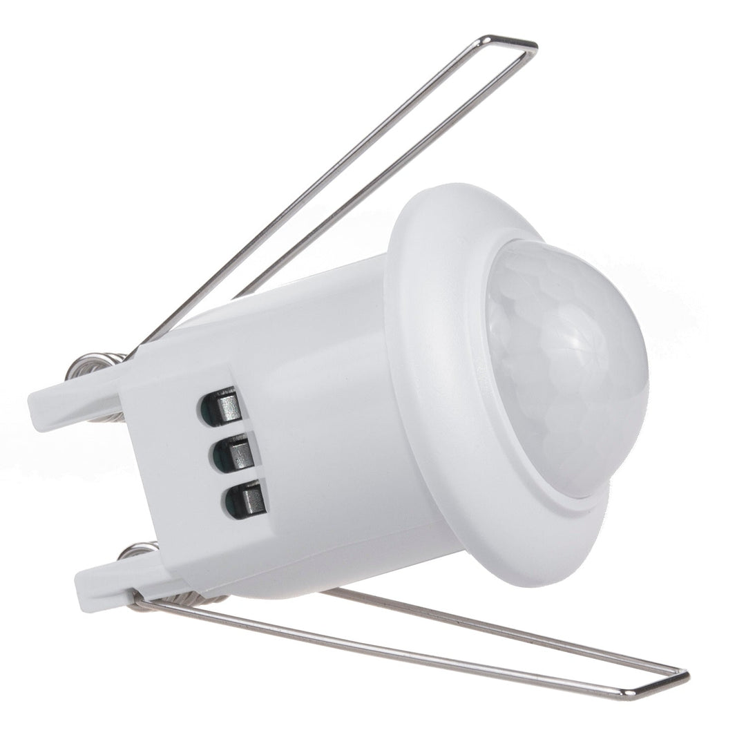 Maclean PIR senzor pokreta, montiran na strop, domet 6 m, maksimalno opterećenje 300/150 W, MCE359